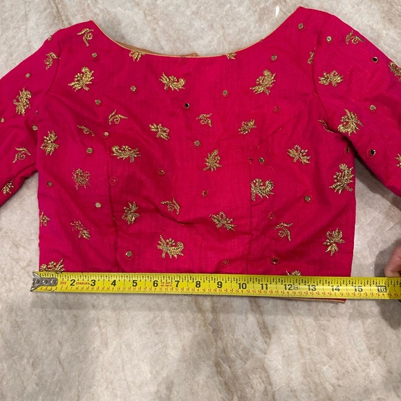 Pink Embroidered Bridal Lehenga Size Small - Picture 13 of 16